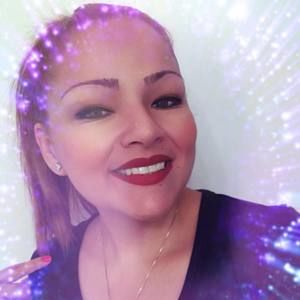 Meet your Posher, Eve